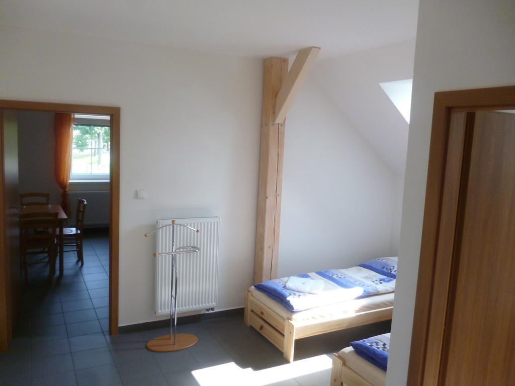Penzion Na Podlesí ve Zlaté Koruně Zlatá Koruna Exterior foto