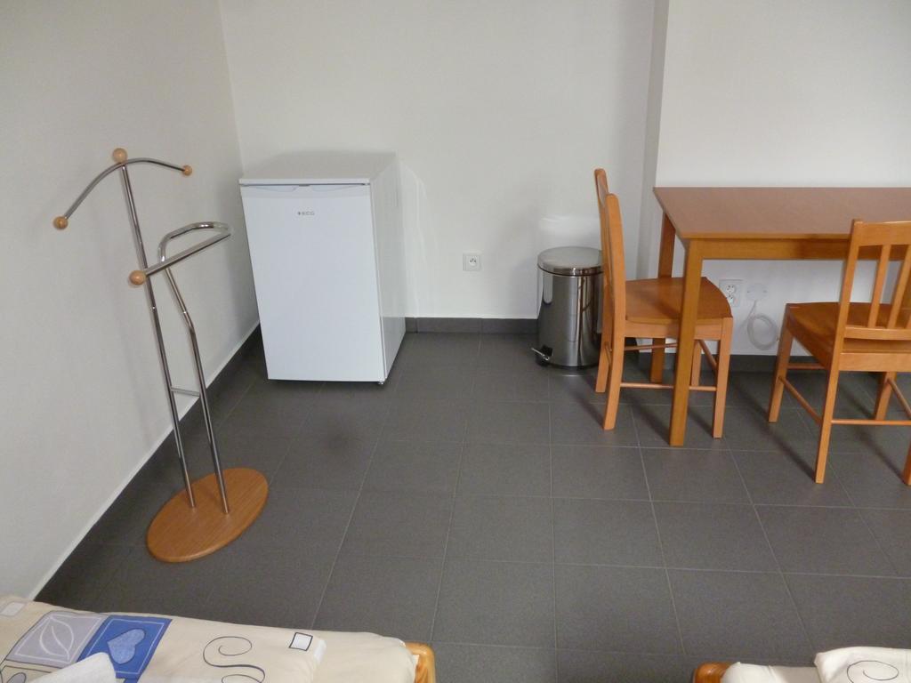 Penzion Na Podlesí ve Zlaté Koruně Zlatá Koruna Exterior foto