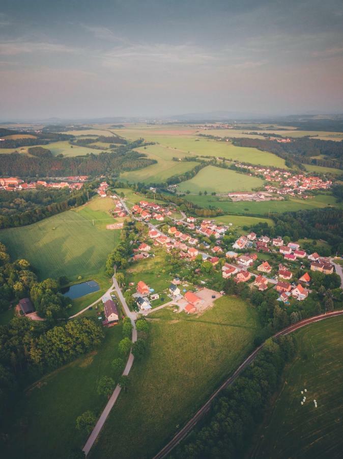 Penzion Na Podlesí ve Zlaté Koruně Zlatá Koruna Exterior foto